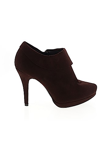 X-Appeal Ankle Boots (view 1)