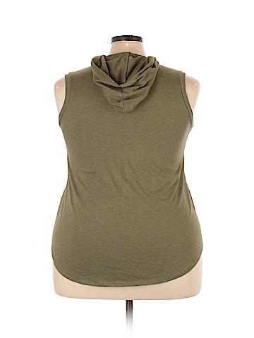 District. Sleeveless T-Shirt (view 2)