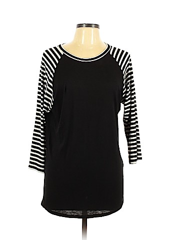 Lularoe 3/4 Sleeve T-Shirt (view 1)