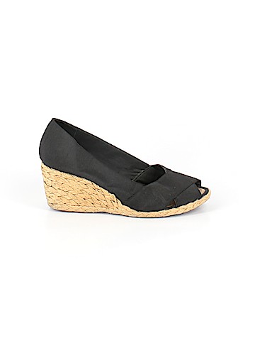 Adrienne Vittadini Wedges (view 1)