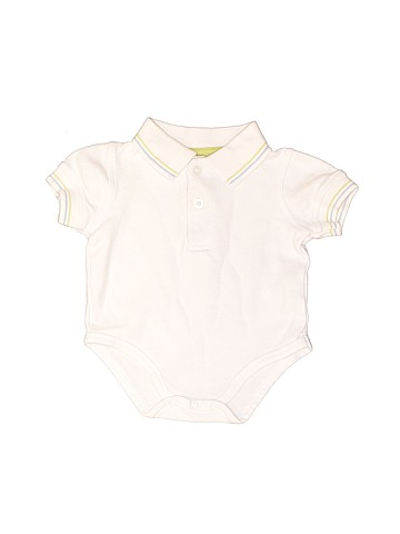 Kitestrings Short Sleeve Outfit (view 1)