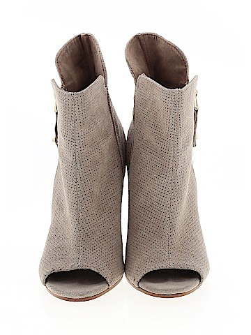 Guess Heels (view 2)