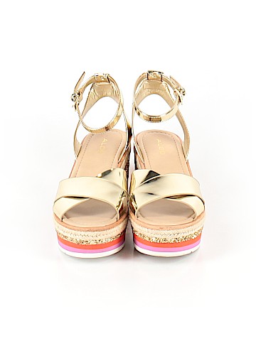 Aldo Wedges (view 2)