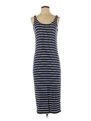 Old Navy Casual Dress (view 1)