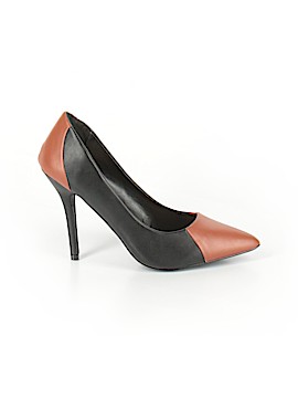 Signature by Shoedazzle Size 8
