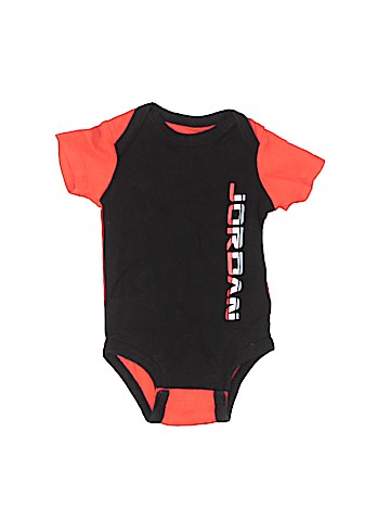Air Jordan Short Sleeve Onesie (view 1)