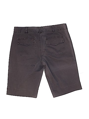 Vince. Khaki Shorts (view 2)