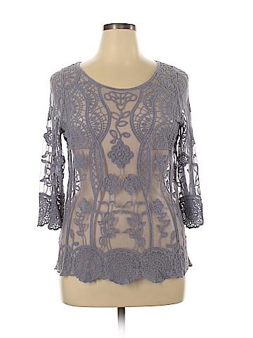 Xhilaration 3/4 Sleeve Blouse (view 1)