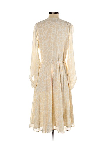 Gal Meets Glam Casual Dress (view 2)