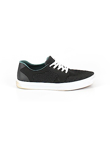 Etnies Sneakers (view 1)