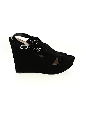 Me Too Wedges (view 1)