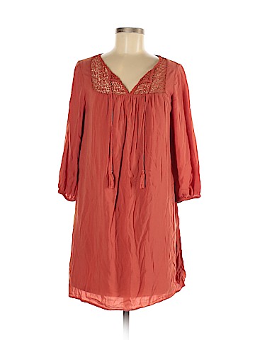 Old Navy Casual Dress (view 1)