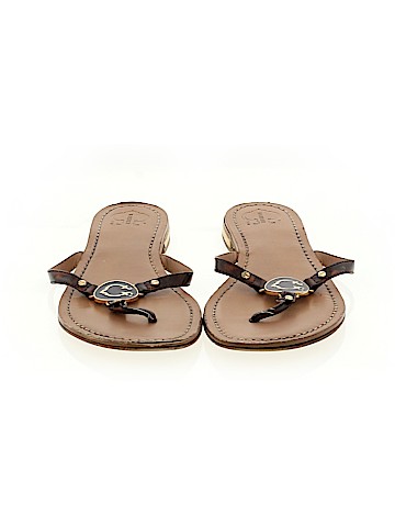 C. Wonder Sandals (view 2)