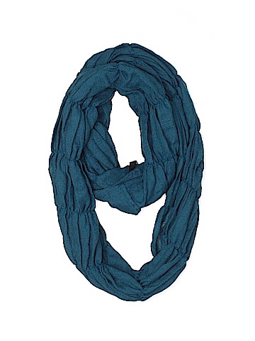 Cejon Scarf (view 1)