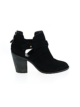 Kelsi Dagger Brooklyn Size 9