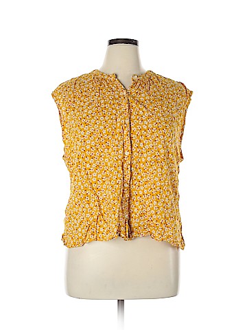 Old Navy Short Sleeve Top (view 1)