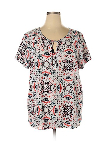 a.n.a. A New Approach Short Sleeve Blouse (view 1)