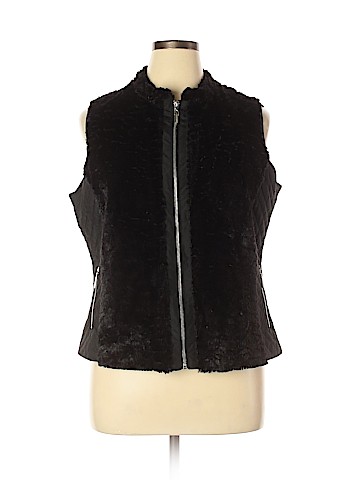 Allison Daley Vest (view 1)