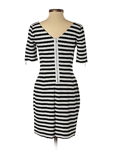 Banana Republic Casual Dress (view 2)