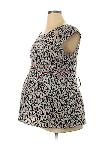 Motherhood Sleeveless Blouse (view 1)