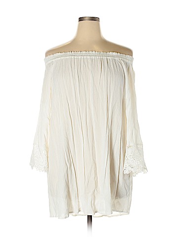 Chelsea & Theodore 3/4 Sleeve Blouse (view 1)