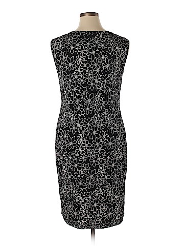 Liz Lange Maternity for Target Casual Dress (view 2)