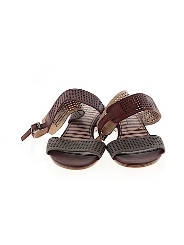 Splendid Sandals (view 2)