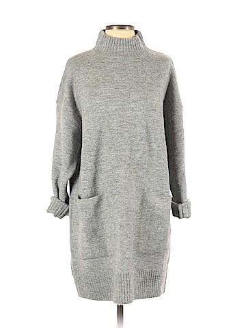 Forever 21 Pullover Sweater (view 1)