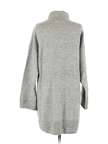 Forever 21 Pullover Sweater (view 2)