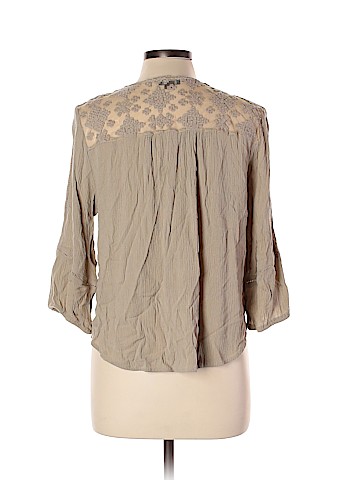 New Directions 3/4 Sleeve Blouse (view 2)