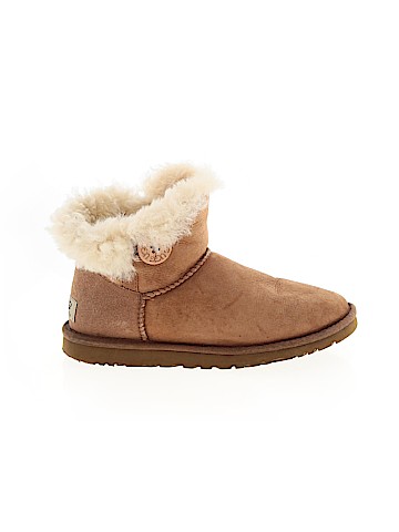 Ugg Australia Ankle Boots (view 1)