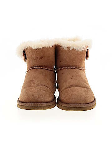 Ugg Australia Ankle Boots (view 2)