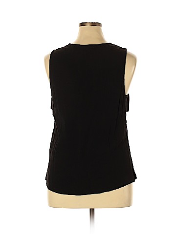 Socialite Sleeveless Blouse (view 2)