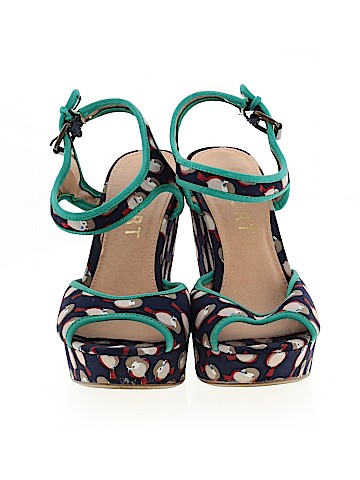 REPORT Wedges (view 2)