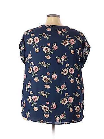rue21 Short Sleeve Blouse (view 2)