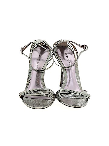 Kelly & Katie Heels (view 2)