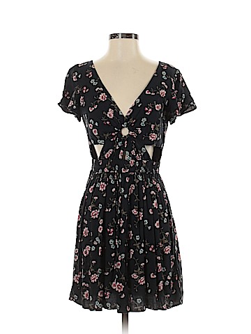 American Eagle Outfitters Casual Dress (view 1)