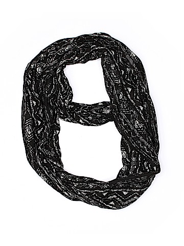 Maurices Scarf (view 1)