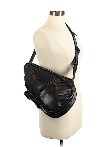 Unbranded Crossbody Bag (view 2)