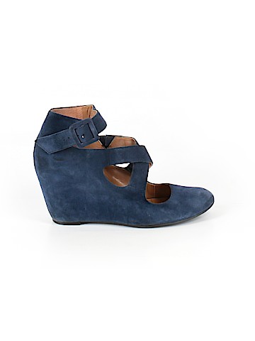 Halogen Heels (view 1)