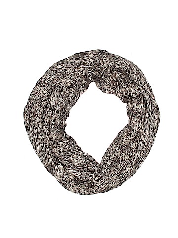 Vincent Pradier Scarf (view 1)