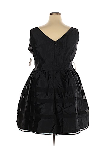 Taylor Cocktail Dress (view 2)