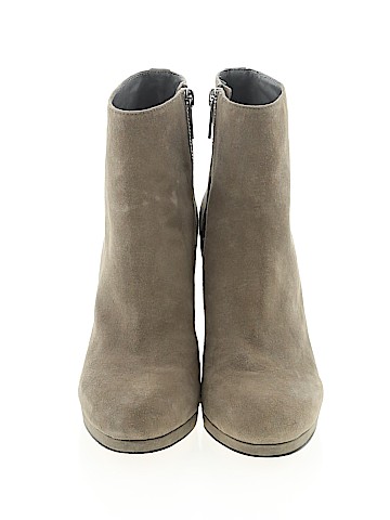 MICHAEL Michael Kors Ankle Boots (view 2)
