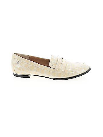 Calvin Klein Flats (view 1)