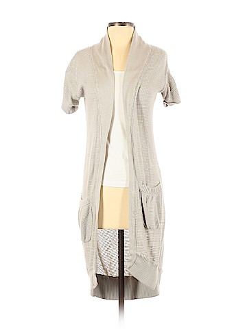 Qi Cardigan (view 1)