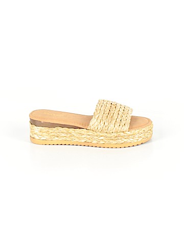 Bamboo Sandals (view 1)