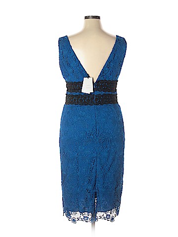 Diane von Furstenberg Casual Dress (view 2)