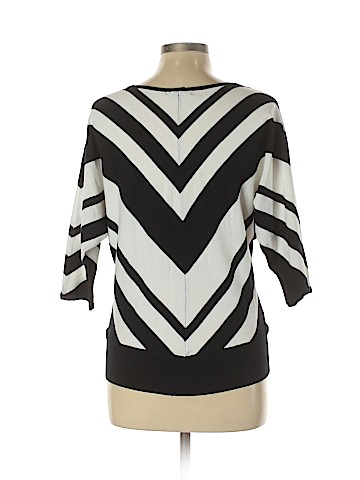 Chelsea & Theodore Pullover Sweater (view 2)