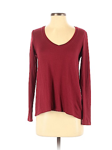 American Eagle Outfitters Long Sleeve T-Shirt (view 1)