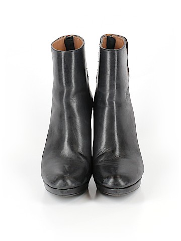 Calvin Klein Ankle Boots (view 2)